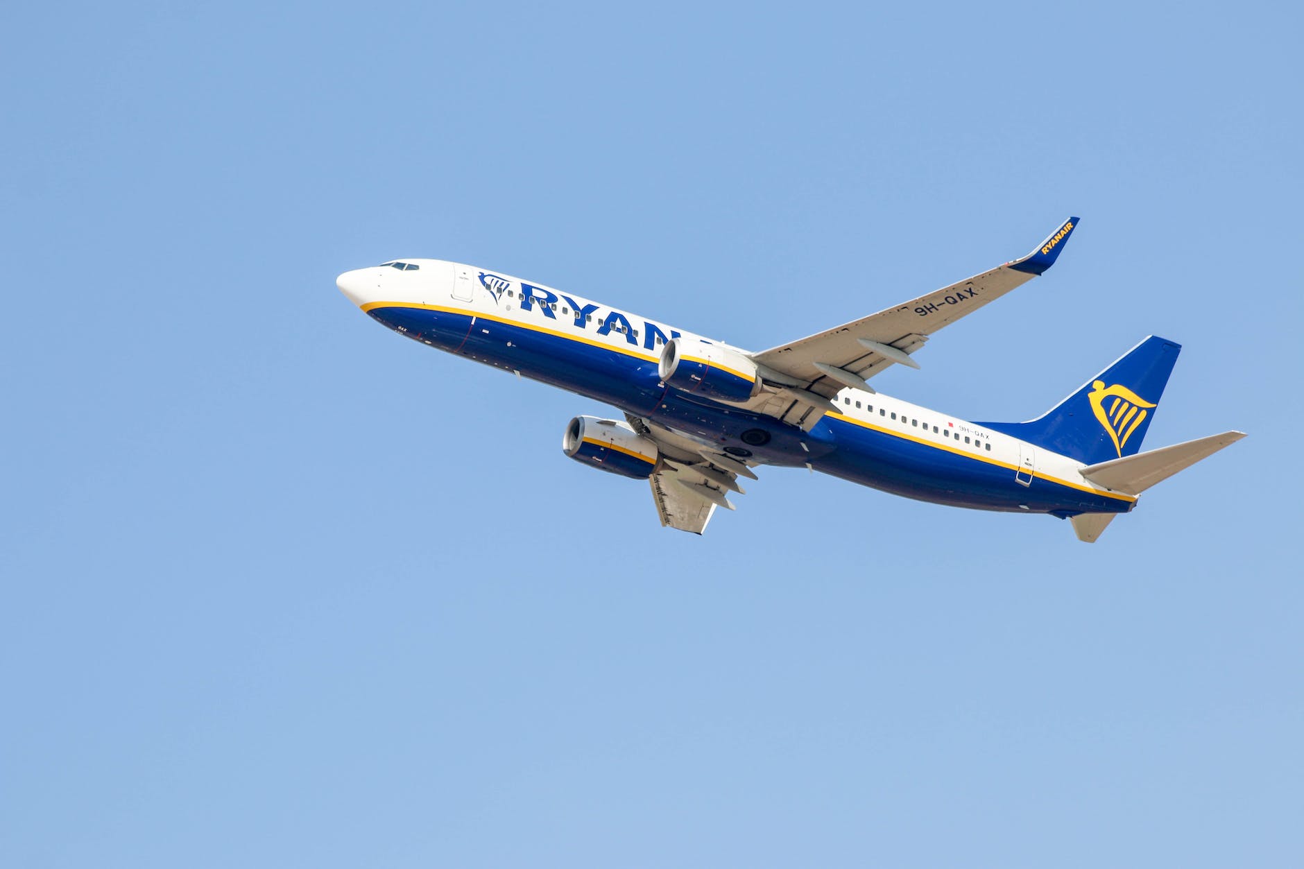No More Airplane Mode on Flights in EU